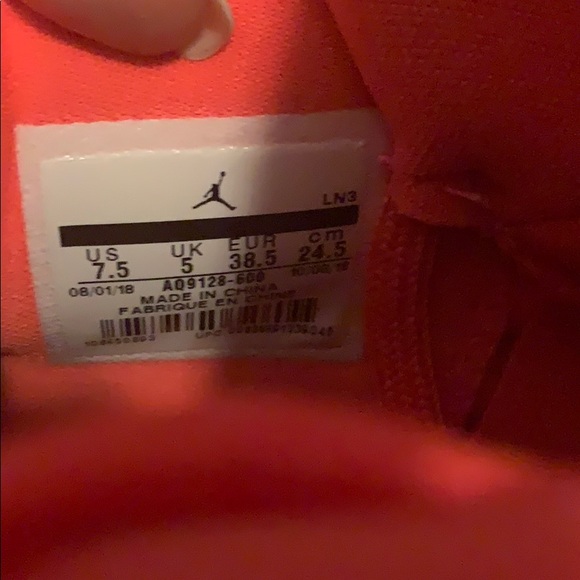 Jordan Retro 4 hot punch - Picture 3 of 3